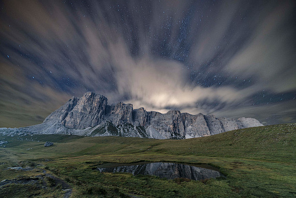 CLOUDS ON LASTOI DE FORMIN