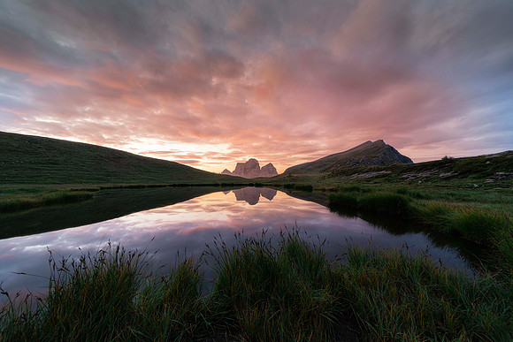 Lago delle Baste sunrise II
